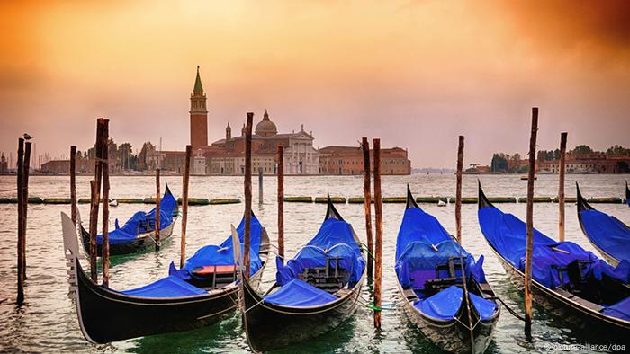 Góndolas en Venecia 