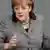 Bundeskanzlerin Angela Merkel (CDU) spricht am 21.02.2013 vor dem Deutschen Bundestag in Berlin. Die Regierungschefin gab eine Regierungserklärung zum EU-Gipfel Anfang Februar ab. Foto: Wolfgang Kumm/dpa