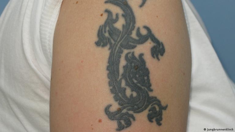 Opalaoro Tattoo - Cobrinha psicodelica que está decorando a perna da  @duuma_ e na pele ficou ainda melhor do que no desenho. E todo o processo  de criação dessa arte está registrado