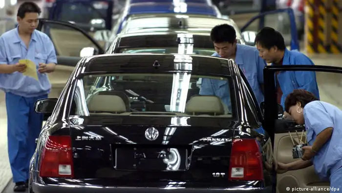 China VW Werk in Schanghai Archivbild