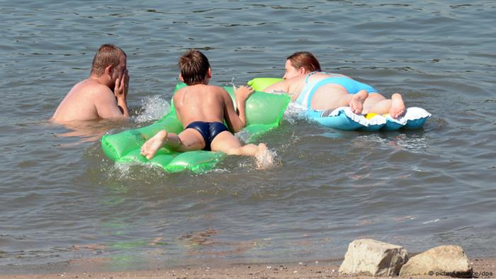 Rhein Wasserqualität Baden Kinder 2009