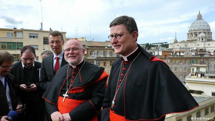 El cardenal Reinhard Marx, a la izquierda, y el cardenal Rainer Maria Woelki.