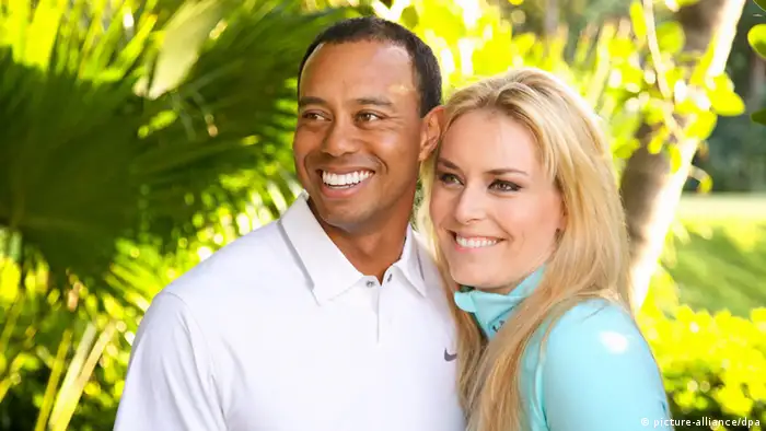 Tiger Woods und Lindsey Vonn posieren als Paar. Foto: dpa