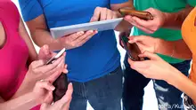 أعراض تنذر بوقوعك في إدمان الهاتف الذكي!