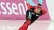 Claudia Pechstein gibt während des Rennens über 5000 Meter alles. Foto: AP Photo/Mikhail Metzel Claudia Pechstein gibt während des Rennens über 5000 Meter alles. Foto: AP Photo/Mikhail Metzel