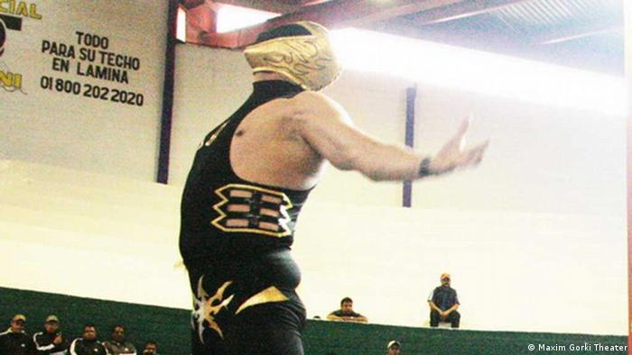 El luchador mexicano Tinieblas Jr. protagonizará a uno de los gángsters argentinos.
