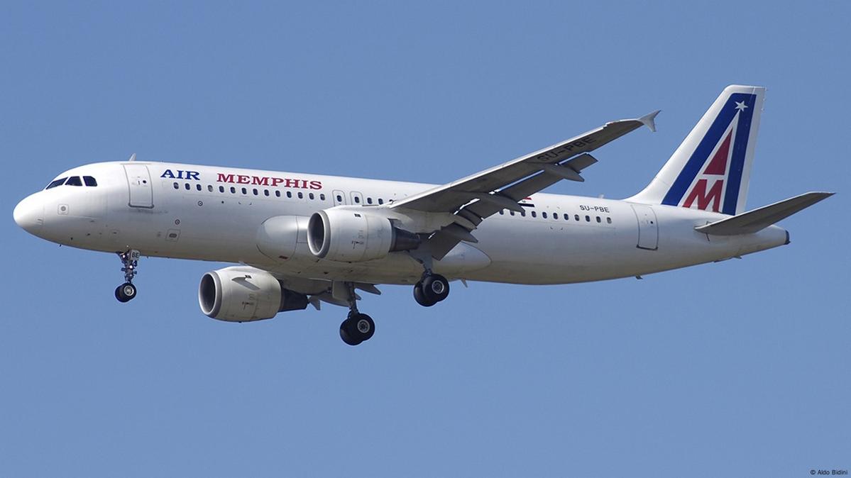 Airbus air. Airbus 320‑211. Airbus a320 Air Lanka. A320-211 Egypt Air. Airbus a320 - 200 Air Kair.