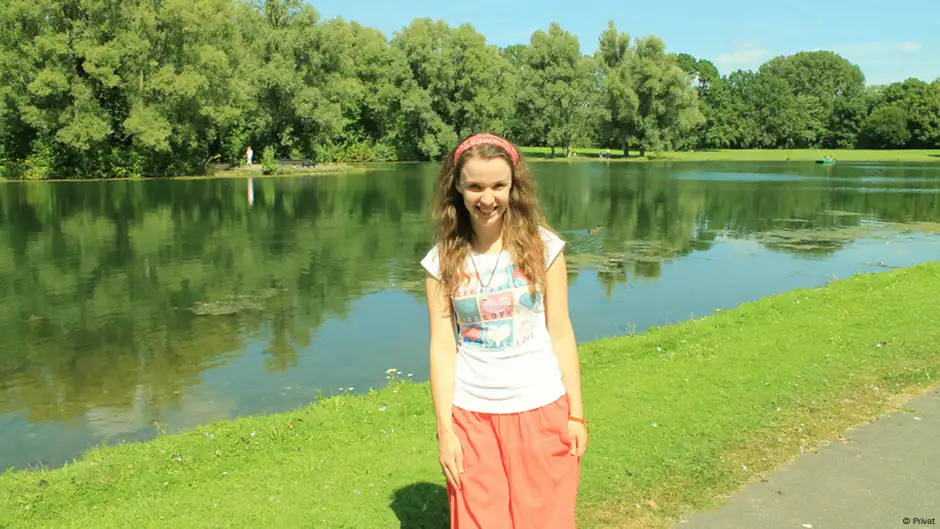 Olena aus der Ukraine Kundenservice DW 08.04.2013