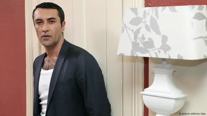 Mehmet Kurtuluş als Tatort-Kommisaar Cenk Batu