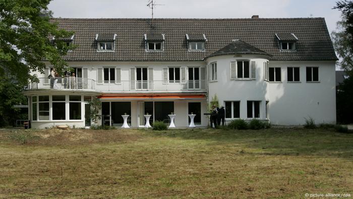 Die «Willy Brandt Villa», aufgenommen am Dienstag (27.08.2008) in Bonn. dpa - Bildfunk
