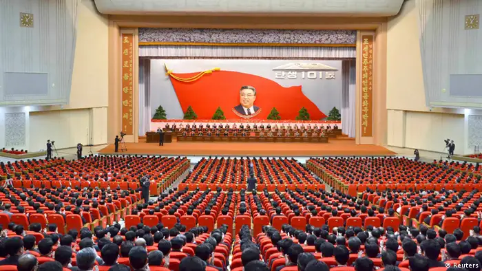 Versammlung Treffen Partei Pjöngjang 101. Geburtstag Kim Il Sung