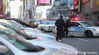 USA Anschlag Boston Marathon Explosion Reaktionen Polizei Sicherheit in New York