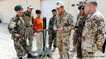 Ausbildung afghanischer Soldaten durch die Bundeswehr in Kundus (Foto: dpa)
