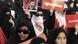 Frauen in Bahrain mit Protestplakaten (foto: REUTERS) Frauen in Bahrain mit Protestplakaten (foto: REUTERS)