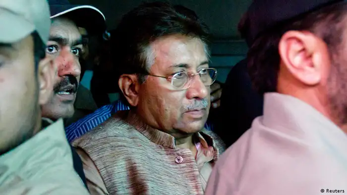 Pakistan's former president and head of the All Pakistan Muslim League (APML) political party Pervez Musharraf (C) is escorted by security officials as he leaves an anti-terrorism court in Islamabad, April 20, 2013. Former Pakistani president Musharraf was taken before an anti-terrorism court in Islamabad on Saturday in connection with allegations that he ordered the illegal detention of judges while we has in power, his lawyer said. REUTERSTanveer Ahmed (PAKISTAN - Tags: POLITICS CIVIL UNREST CRIME LAW)