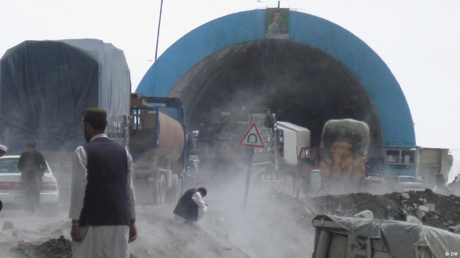 Afghanistan: Taliban road construction projects stall without foreign funding | Asia | An in-depth look at news from across the continent | DW - Vimarsana News
