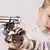 Symbolbild - Kind mit Pistole