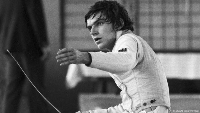 فاز توماس باخ عام 1976 بذهبية الفرق في المبارزة الأولمبية في أولمبياد مونتريال 