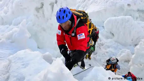 Bildergalerie 60 Jahre Mount Everest-Erstbesteigung