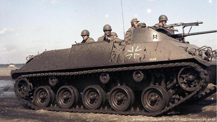 Schützenpanzer HS-30 1965 der Bundeswehr (Bild: Bundesarchiv)