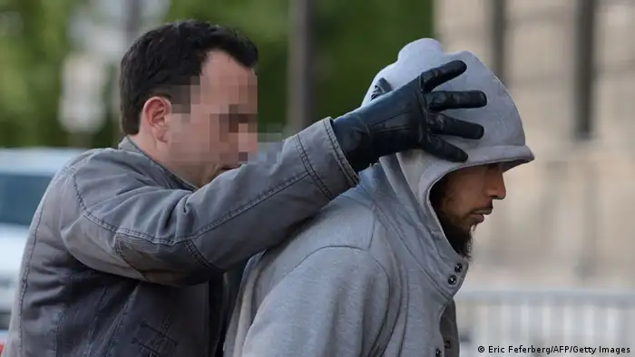 Messerattacke Paris Soldat Festnahme