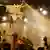 Türkische Polizei setzt in Istanbul Wasserwerfer gegen Demonstranten ein (Foto: Reuters)