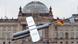 Bildergalerie Zivile Drohnen Modell vor dem Bundestag Bildergalerie Zivile Drohnen Modell vor dem Bundestag