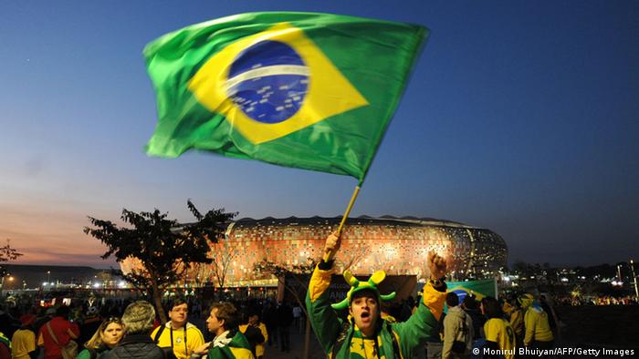 Brasil: fútbol de primera, precios de primera | Destacados | DW 