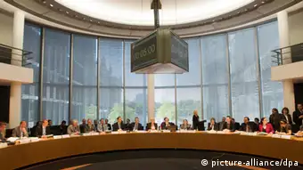Verteidigungsausschusses zur Euro Hawk-Affäre 10.06.2013