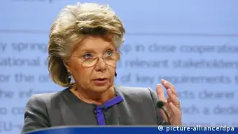 epa03691626 Viviane Reding, Vice-President of the European Commisssion in charge of Justice, Fundamental Rights and Citizenship gives a press conference on a proposal of 12 new actions to boost citizens' rights, at the European Commission headquarters, Brussels, Belgium, 08 May 2013. Report states the 2013 EU Citizenship Report sets out 12 concrete ways to help Europeans make better use of their EU rights, from looking for a job in another EU country to ensuring stronger participation in the democratic life of the Union. EPA/JULIEN WARNAND