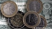 Комментарий: Кто сказал, что дорожать будет доллар, а не евро?