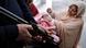 Pakistani security officials escort the heath workers as they administer Polio vaccination to children in Peshawar, Pakistan, 15 January 2013 (Photo: EPA/ARSHAD ARBAB +++(c) dpa - Bildfunk+++) Pakistani security officials escort the heath workers as they administer Polio vaccination to children in Peshawar, Pakistan, 15 January 2013 (Photo: EPA/ARSHAD ARBAB +++(c) dpa - Bildfunk+++)