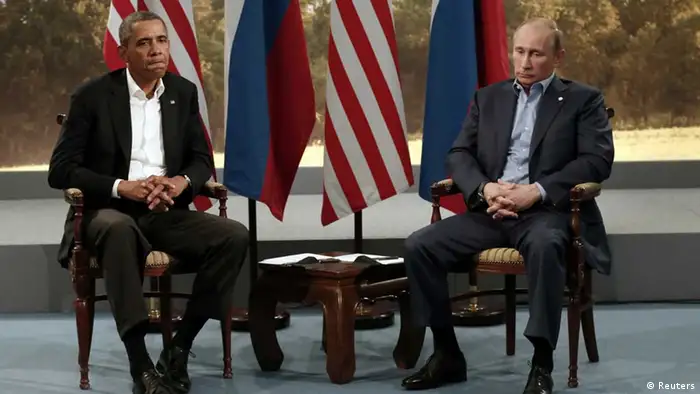 U.S. President Barack Obama (L) meets with Russian President Vladimir Putin during the G8 Summit at Lough Erne in Enniskillen, Northern Ireland June 17, 2013. REUTERS/Kevin Lamarque (NORTHERN IRELAND - Tags: POLITICS TPX IMAGES OF THE DAY)--eingestellt von haz
