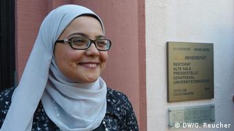 Doaa Mohamed Soliman, Journalistin aus Ägypten, zur Zeit tätig als Referentin für Digitale Medien bei der Anna Lindh Stiftung für den Dialog zwischen den Kulturen (Foto: DW/Gaby Reucher)