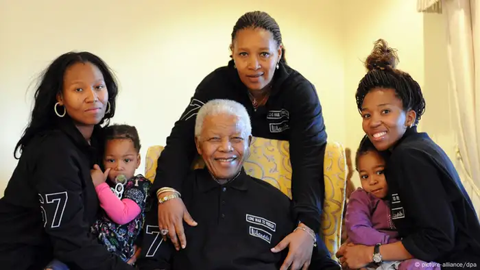 Bildergalerie Nelson Mandela 93 Geburtstag
