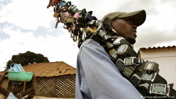 Нашият град е луд, казват жителите на Луанда. От 2002