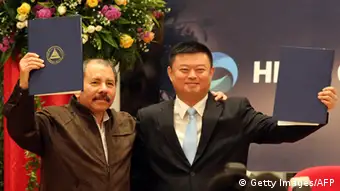 Daniel Ortega Präsident Nikaragua und Wang Jing Unternehmer China