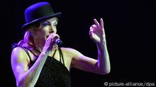 Ute Lemper canta poemas de amor de Pablo Neruda