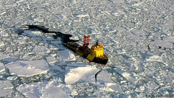 Arktis Eisbrecher Vidar Viking Mar ist rund 250 Kilometer vom Nordpol