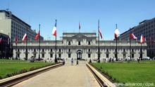 Chile: protestan estudiantes en el Palacio de La Moneda