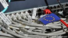EU Netzwerkkabel Stecker gezogen Symbolbild DW4_0153. Foto DW/Per Henriksen 04.07.2013