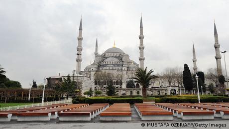 The blue mosque in Istanbul, Turkey (Photo: Mustafa Ozer)