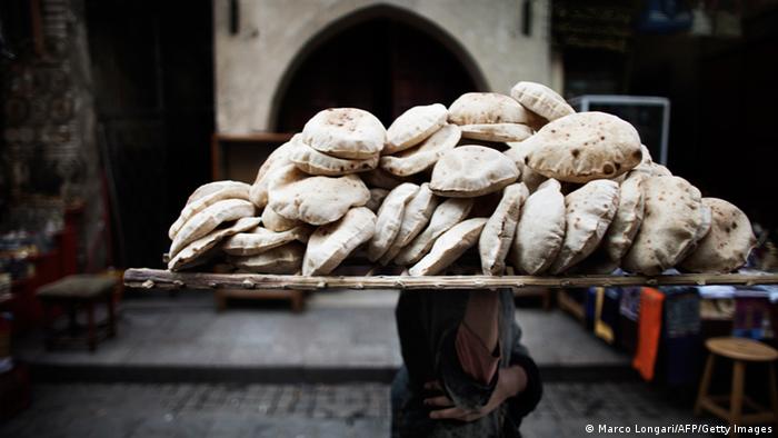 Ägypten Brot Verkauf in Kairo Archiv 2012