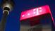 Deutsche Telekom-Symbol nahe des Fernsehturms in Berlin (foto: imago/Steinach) Deutsche Telekom-Symbol nahe des Fernsehturms in Berlin (foto: imago/Steinach)