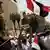 Demonstrierende Mursi-Anhänger in Kairo (Foto:GIANLUIGI GUERCIA/AFP/Getty Images)