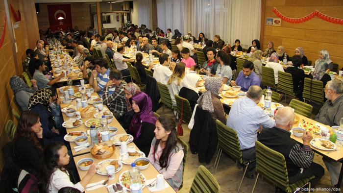 Ramadan in Deutschland Ditib-Gemeinde in Göttingen