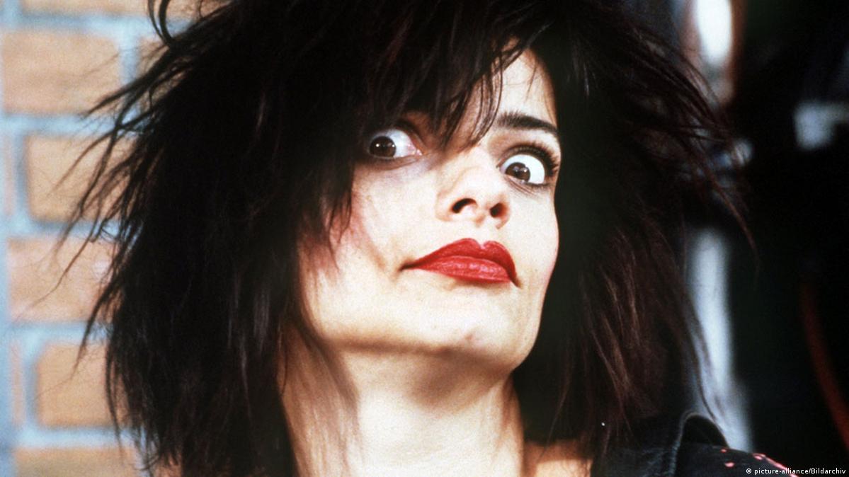1955: Nascia a cantora Nina Hagen
