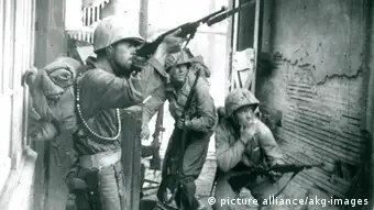 Korea Krieg Häuserkampf in Seoul 1950