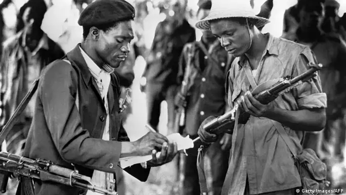 Combatientes del Frente Patriótico lucharon contra el gobierno de la minoría blanca. 