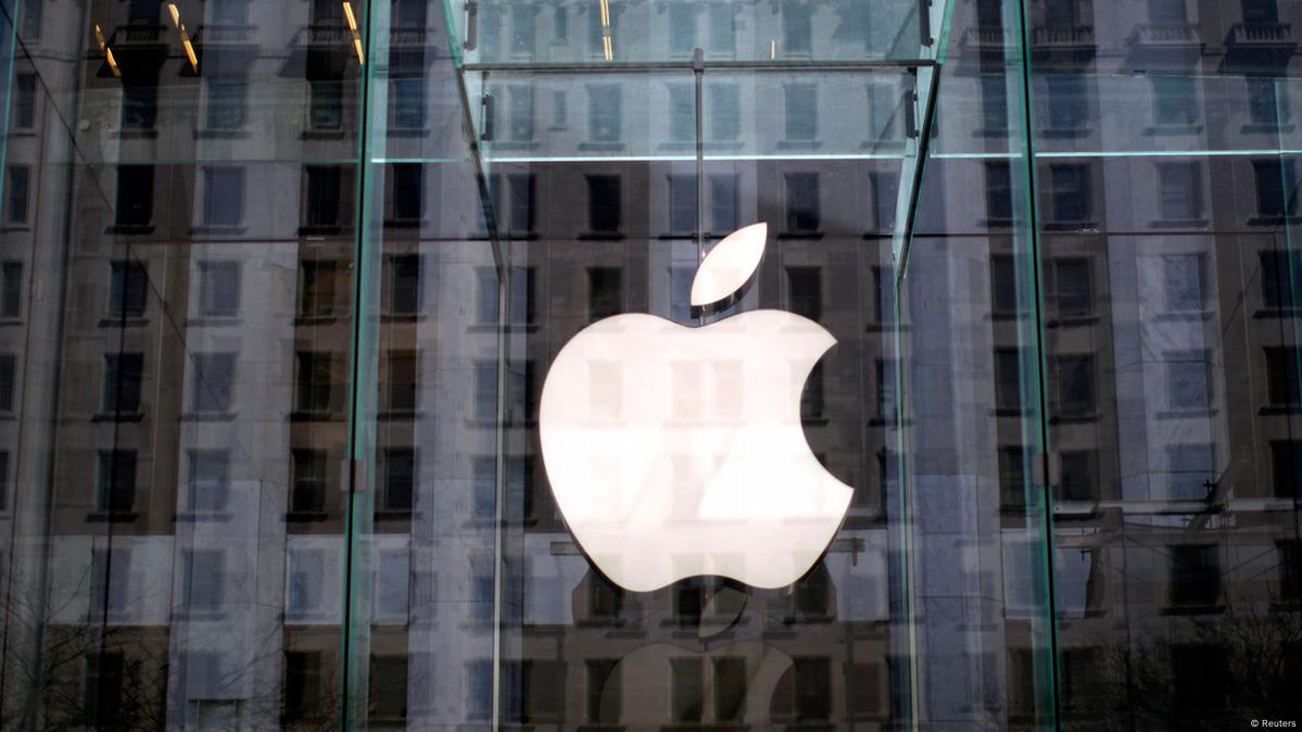 Apple apologizes over alleged racism – DW – 11/12/2015